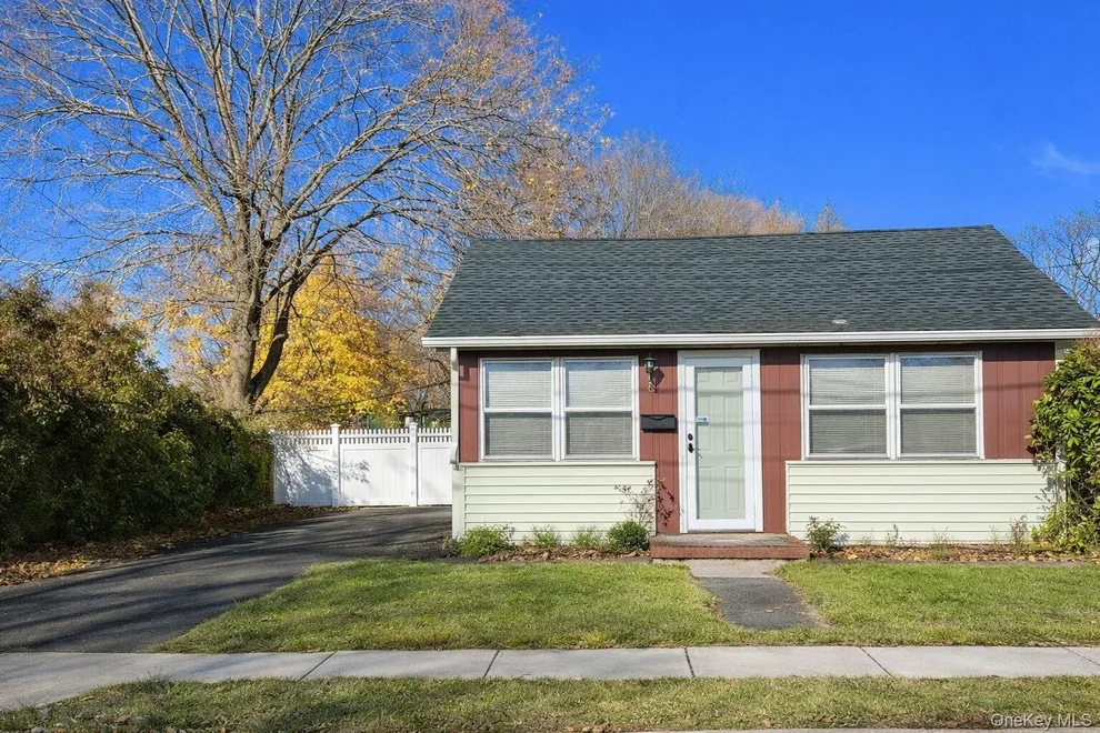 Unit for sale at 31 Oakland Avenue, Brookhaven, NY 11776