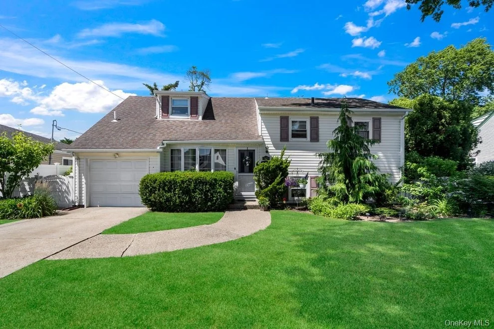 Unit for sale at 3589 Wyanet Street, Hempstead, NY 11783