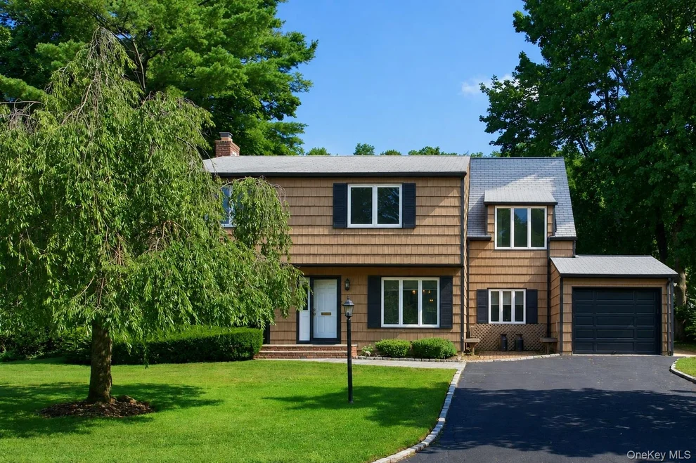 Unit for sale at 165 Salem Road, North Hempstead, NY 11577