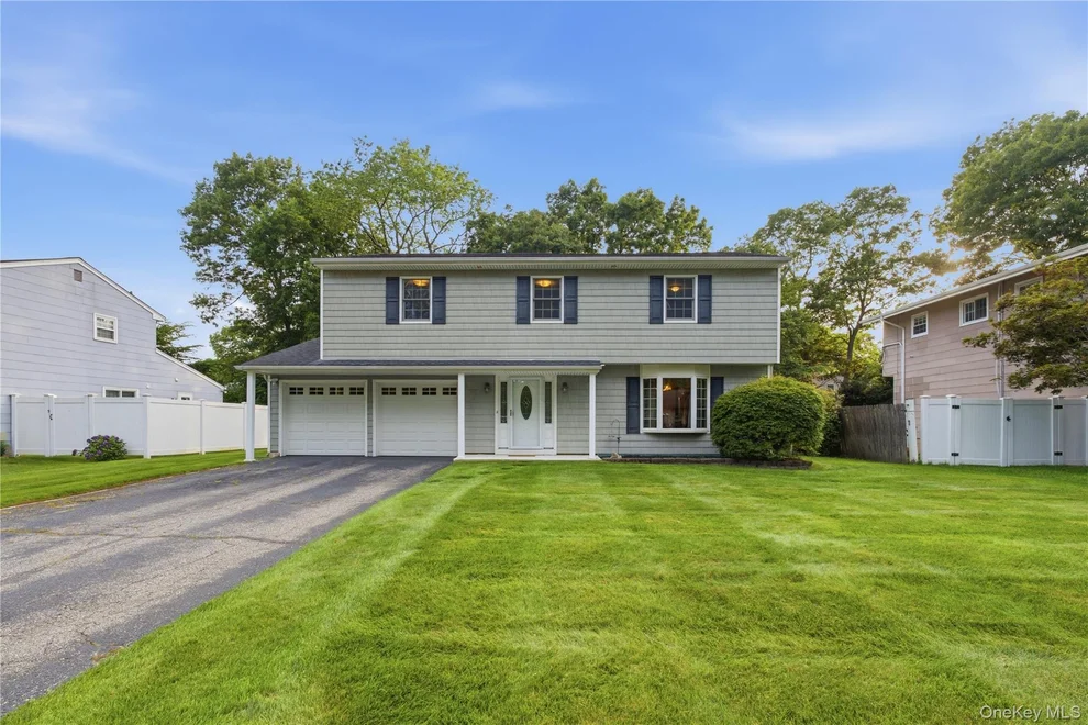 Unit for sale at 276 Mount Pleasant Road, Smithtown, NY 11788