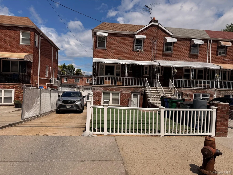 Unit for sale at 934 Balcom Avenue, New York, NY 10465
