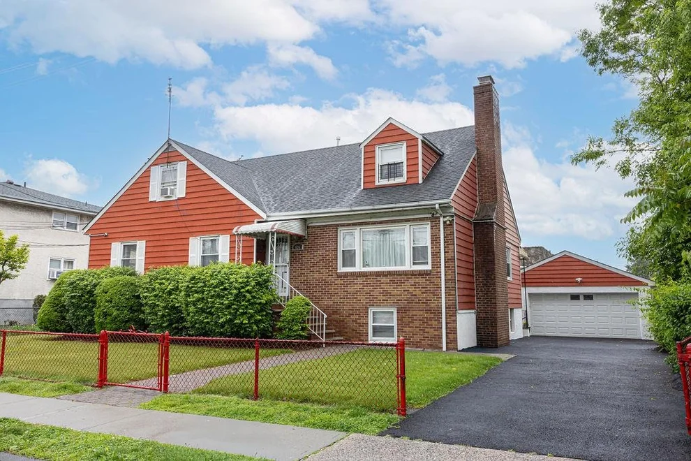 Unit for sale at 426 N High Street, Mount Vernon, NY 10552