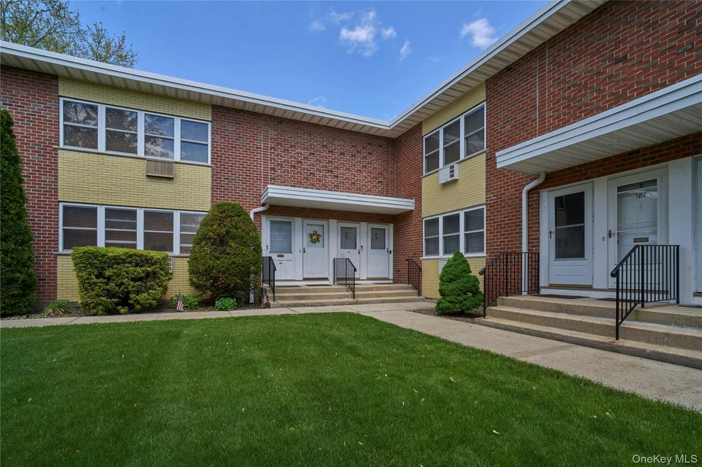 Unit for sale at 183 Farber Drive, West Babylon, NY 11704