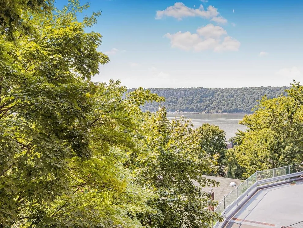 Unit for sale at 377 N Broadway, Yonkers, NY 10701