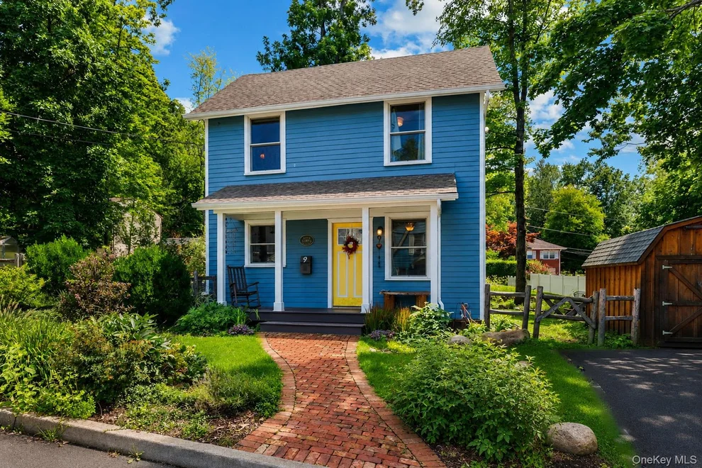 Unit for sale at 9 Willow Avenue, Clarkstown, NY 10960