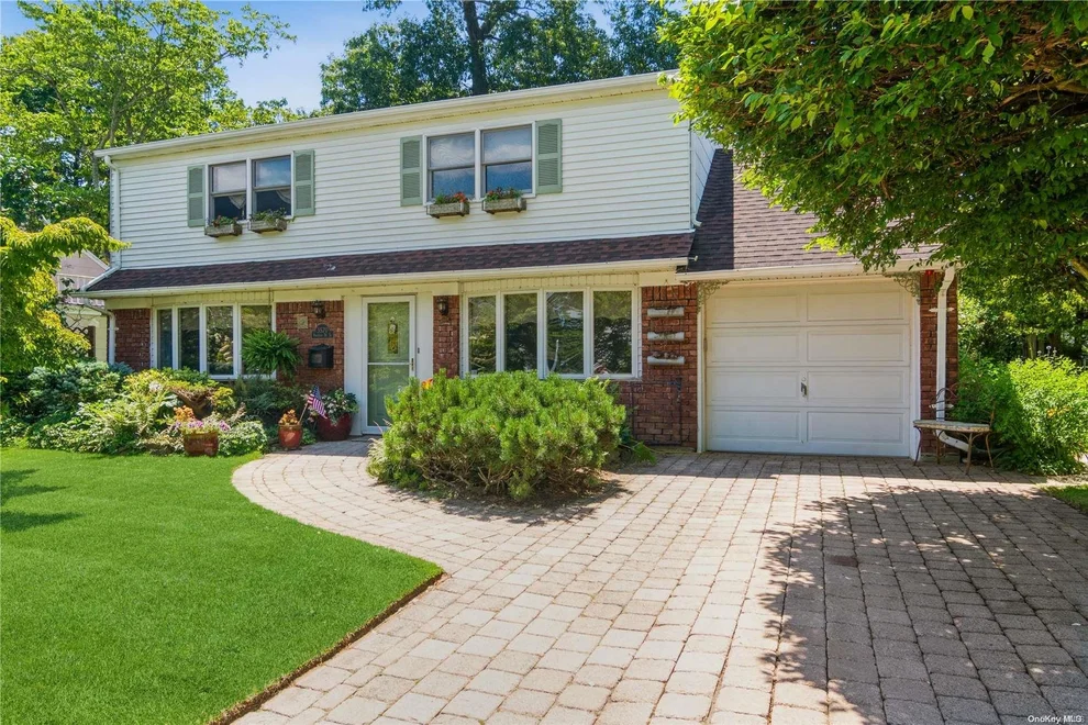 Unit for sale at 3570 Princeton Drive S, Hempstead, NY 11793