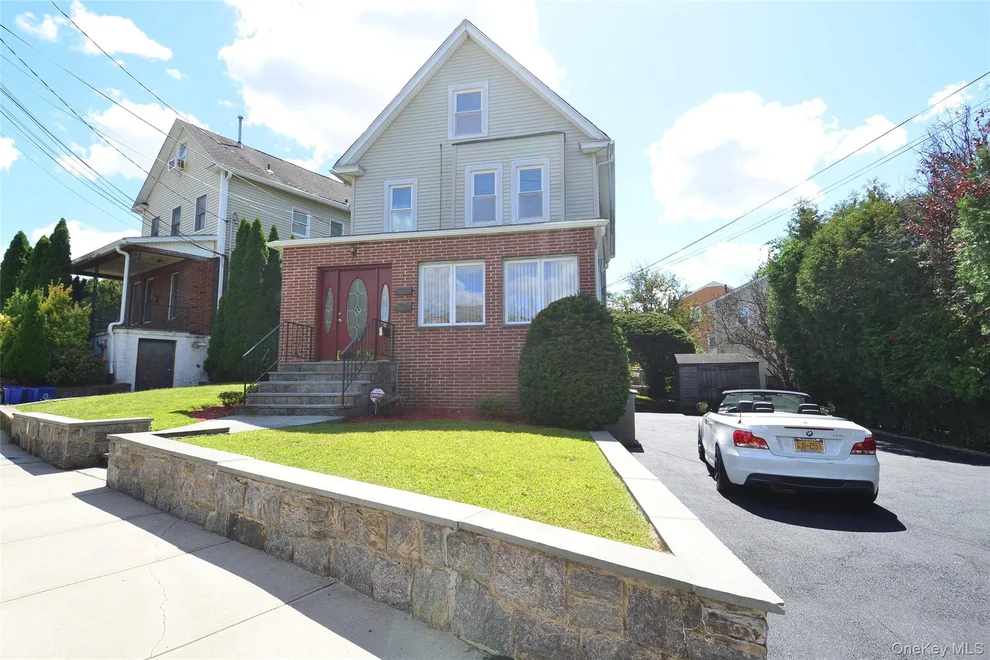 Unit for sale at 42 Glen Road, Eastchester, NY 10709