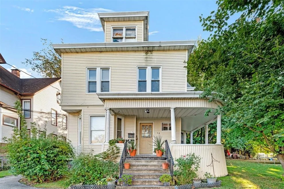 Unit for sale at 54 Hudson Avenue, Haverstraw, NY 10927