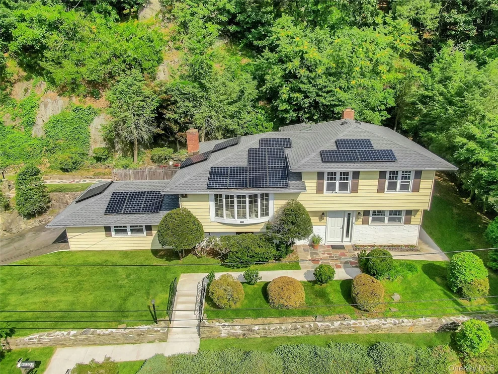 Unit for sale at 14 Russell Place, Greenburgh, NY 10522
