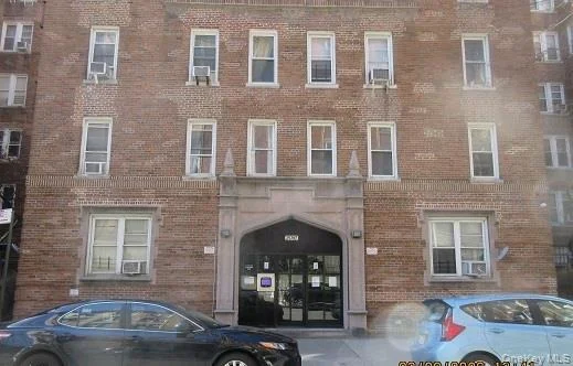 Unit for sale at 2081 Cruger Avenue, New York, NY 10462