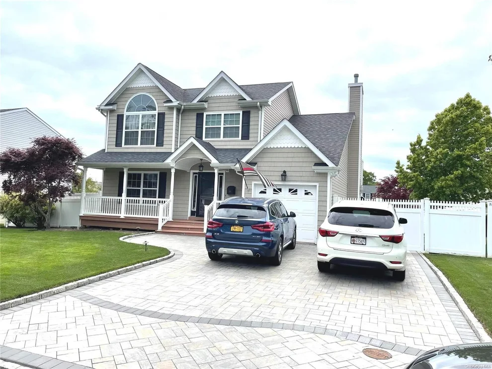 Unit for sale at 24 Jefferson Avenue, Islip, NY 11730