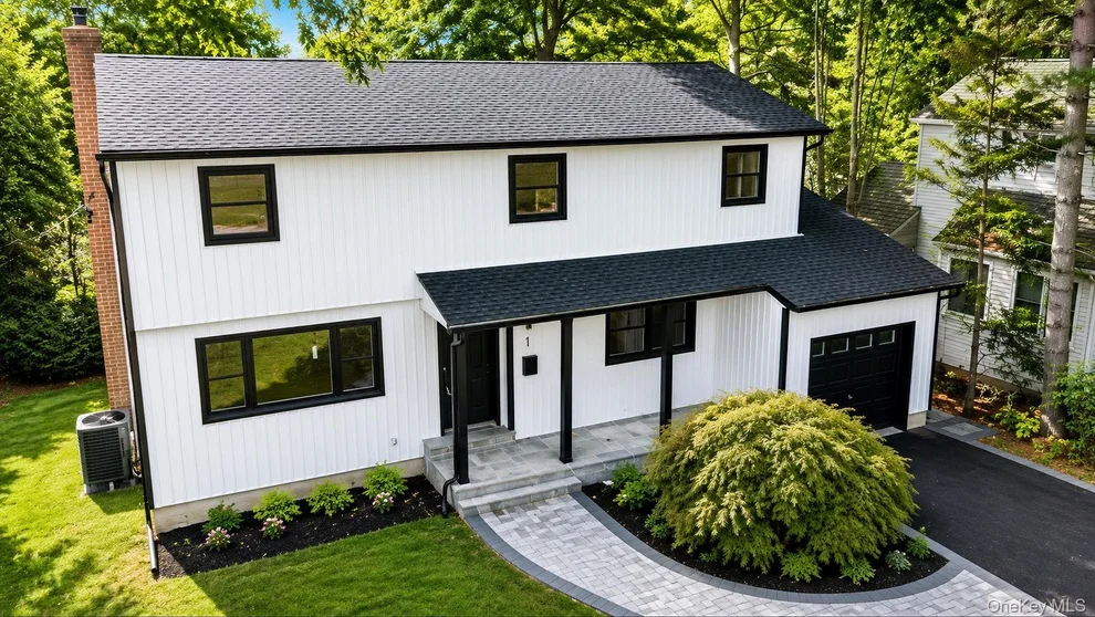 Unit for sale at 441 Roslyn Road, North Hempstead, NY 11596