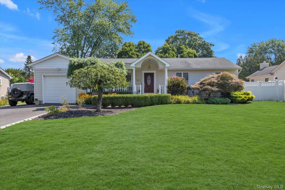 Unit for sale at 327 Lowell Rd, Islip, NY 11782