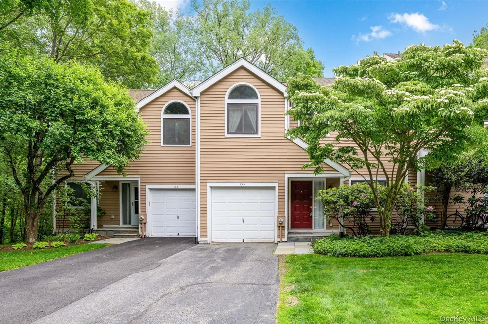 Unit for sale at 134 Bayberry Close, New Castle, NY 10514
