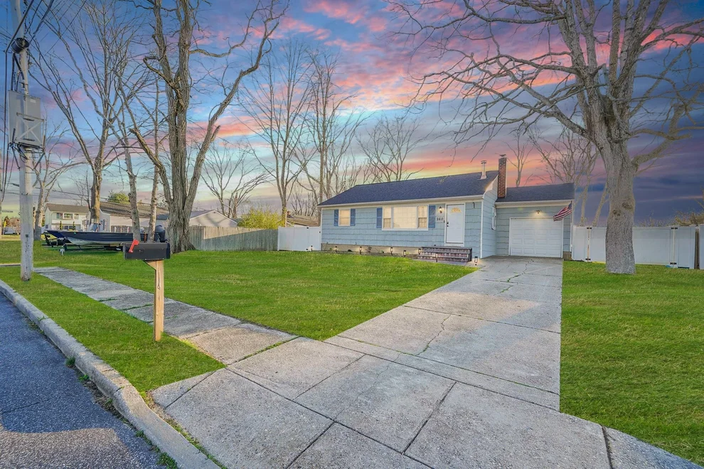 Unit for sale at 260 Coronado Street, Islip, NY 11752