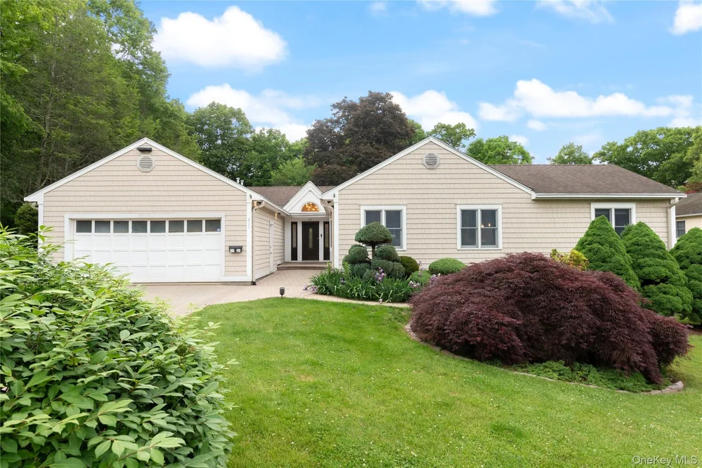 Unit for sale at 411 S Chelsea Road, Greenburgh, NY 10603