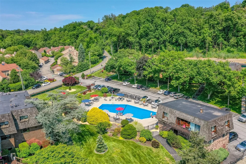 Unit for sale at 7-05 Briarcliff Drive S, Ossining, NY 10562