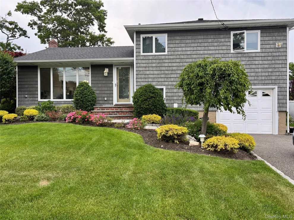 Unit for sale at 106 Roy Street, Oyster Bay, NY 11758