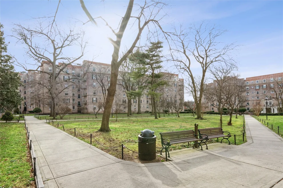 Unit for sale at 30-45 Hobart Street, New York, NY 11377