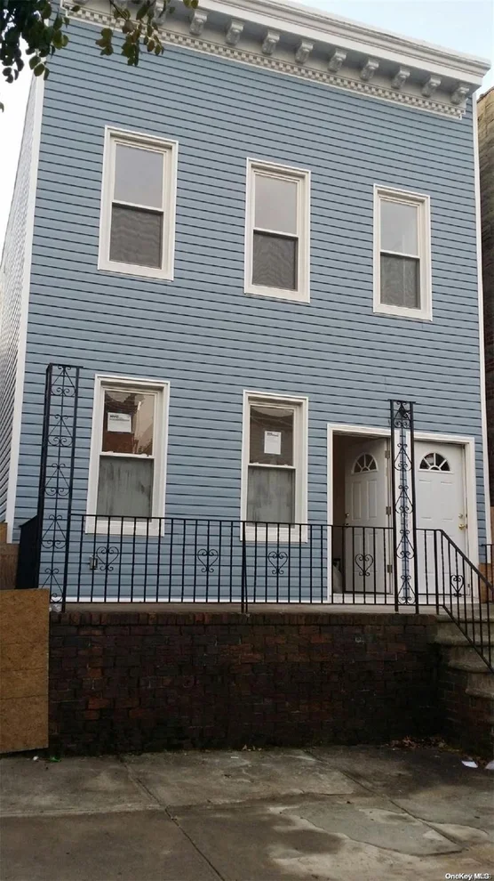 Unit for sale at 108-14 49 Ave, New York, NY 11368