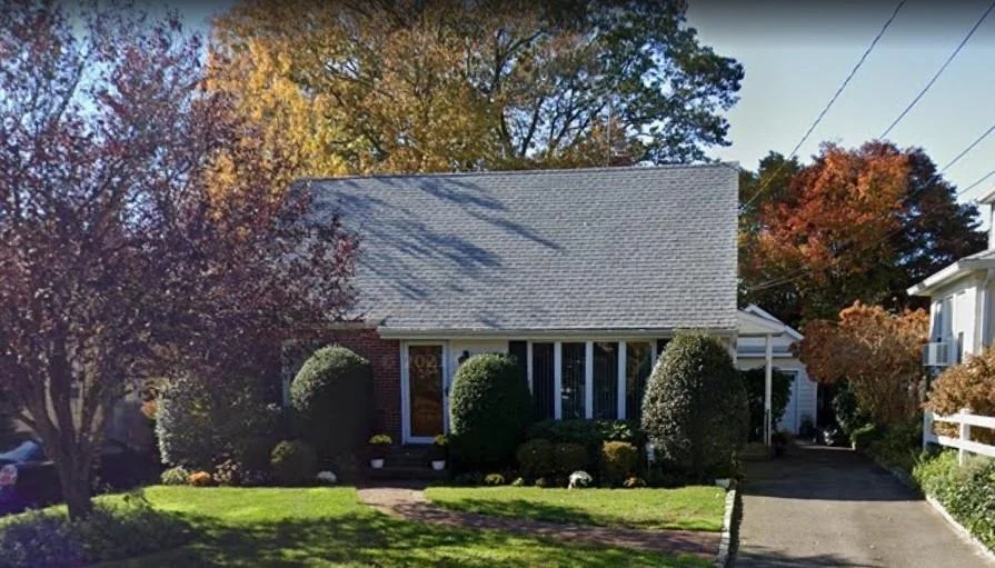 Unit for sale at 27 9th Street, Oyster Bay, NY 11560