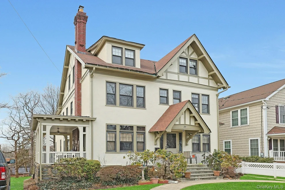 Unit for sale at 39 Neptune Avenue, New Rochelle, NY 10805