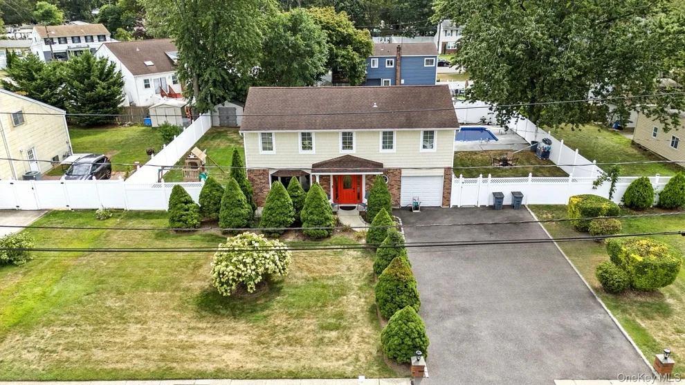 Unit for sale at 86 Riddle Street, Islip, NY 11717