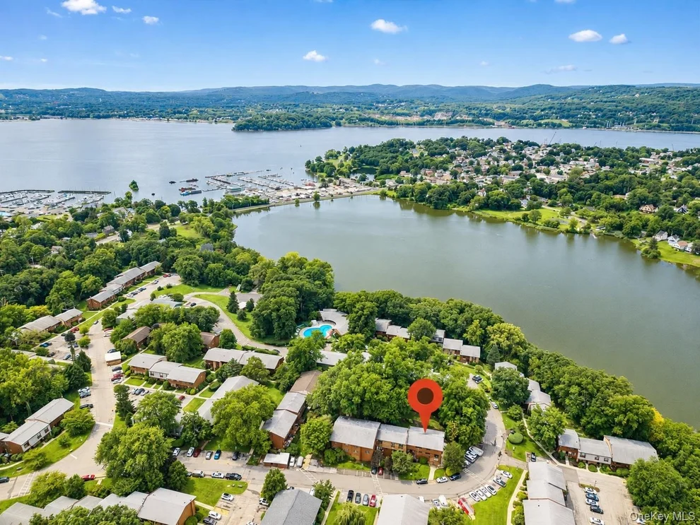 Unit for sale at 226 Coachlight Square, Cortlandt, NY 10548