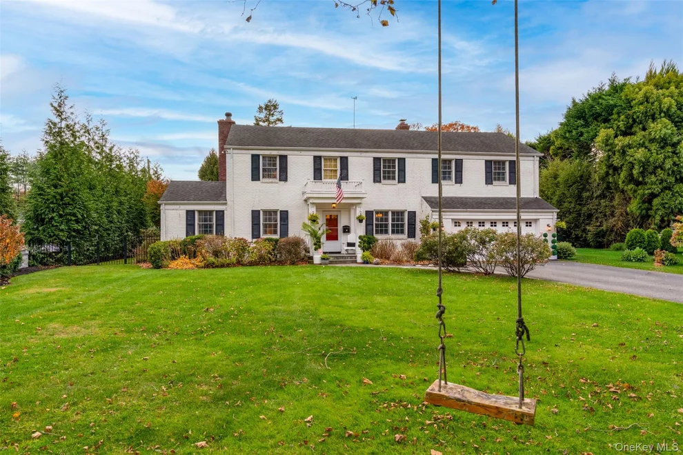 Unit for sale at 30 Lawrence Lane, Islip, NY 11706