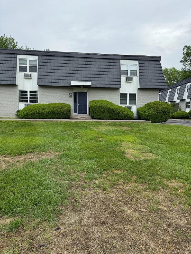 Unit for sale at 18 White Gate Drive, Wappinger, NY 12590