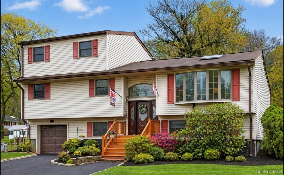 Unit for sale at 54 East Street, Clarkstown, NY 10994