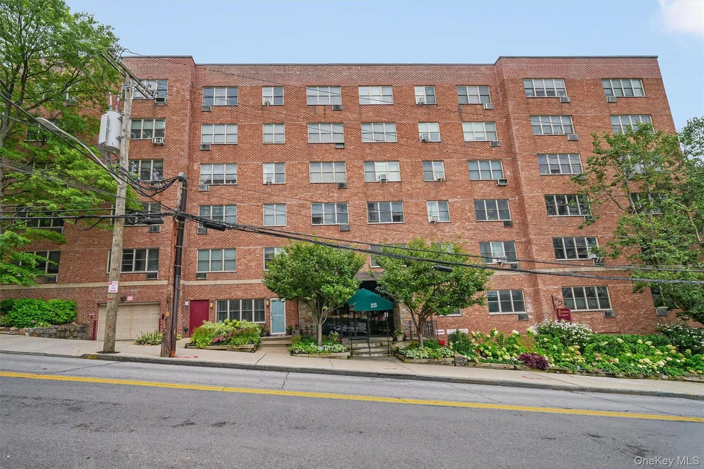 Unit for sale at 25 Franklin Avenue, White Plains, NY 10601