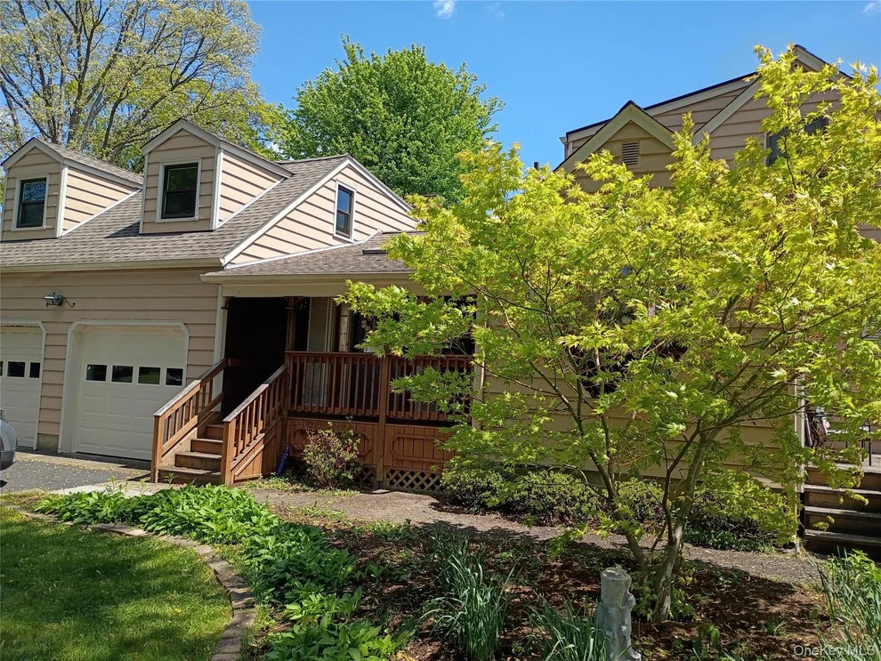 Unit for sale at 24 Convent Road, Clarkstown, NY 10954