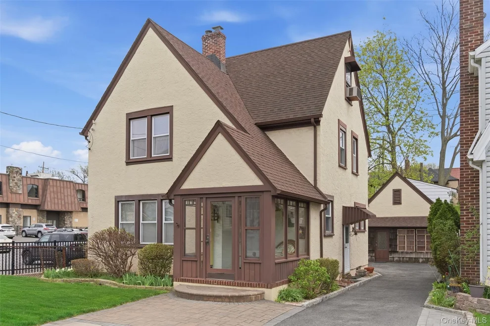Unit for sale at 25 Iris Avenue, Hempstead, NY 11001