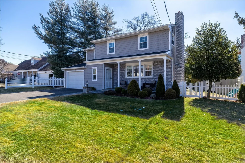 Unit for sale at 20 Shellbank Place, Hempstead, NY 11570