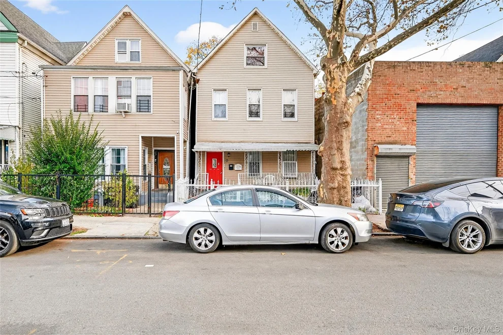 Unit for sale at 372 Bronx Park Avenue, New York, NY 10460