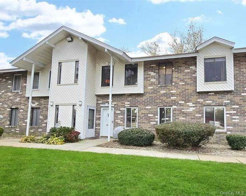 Unit for sale at 1 El Camino Court, Brookhaven, NY 11727