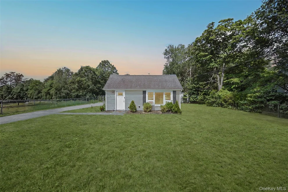 Unit for sale at 1113 Joselson Avenue, Islip, NY 11706