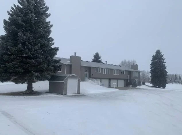 Unit for sale at 1402 1st Street, Langdon, ND 58249