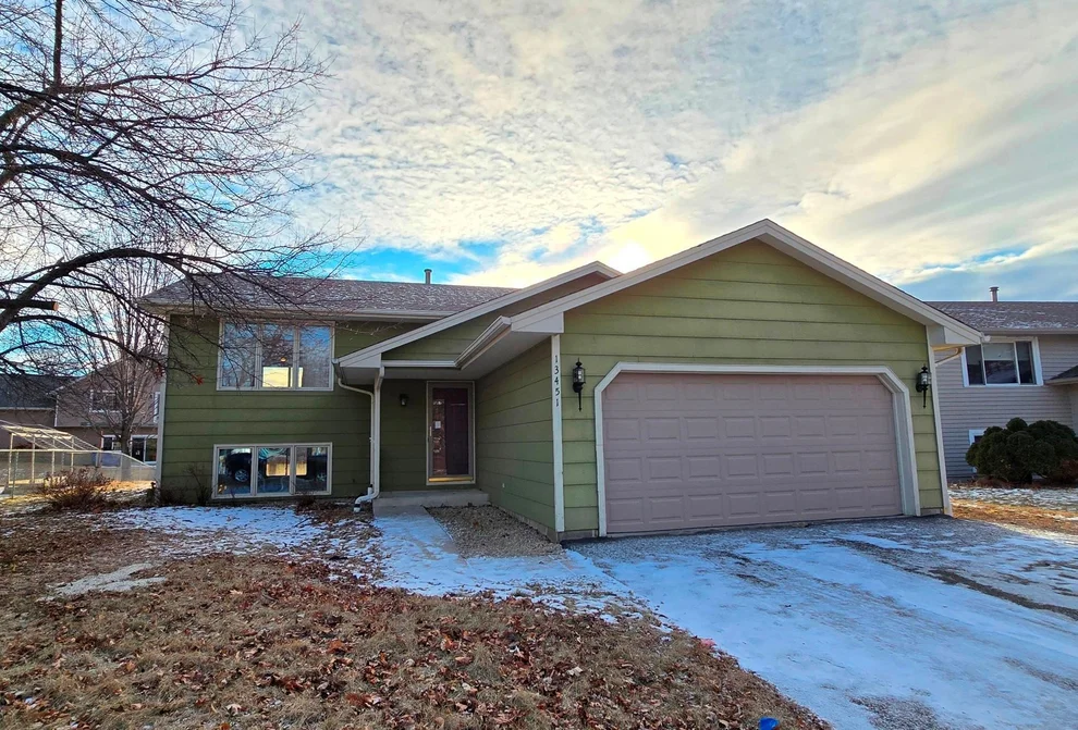 Unit for sale at 13451 Alabama Avenue S, Savage, MN 55378