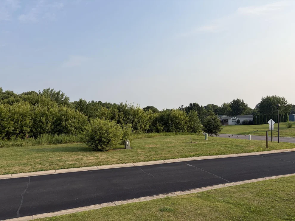 Unit for sale at 107 Highland Circle, Dassel, MN 55325