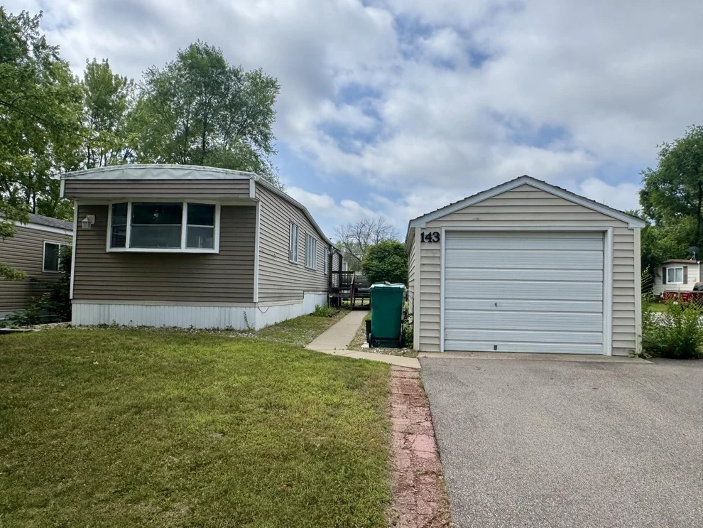 Unit for sale at 143 Judith Drive, Chaska, MN 55318