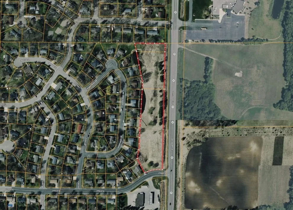 Unit for sale at 1011 Highway 25 SE, Buffalo, MN 55313