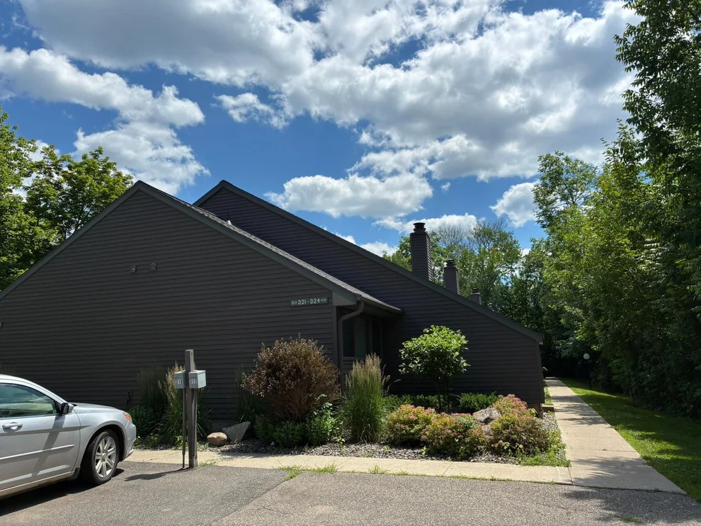 Unit for sale at 323 Quadna Mountain Road, Hill City, MN 55748