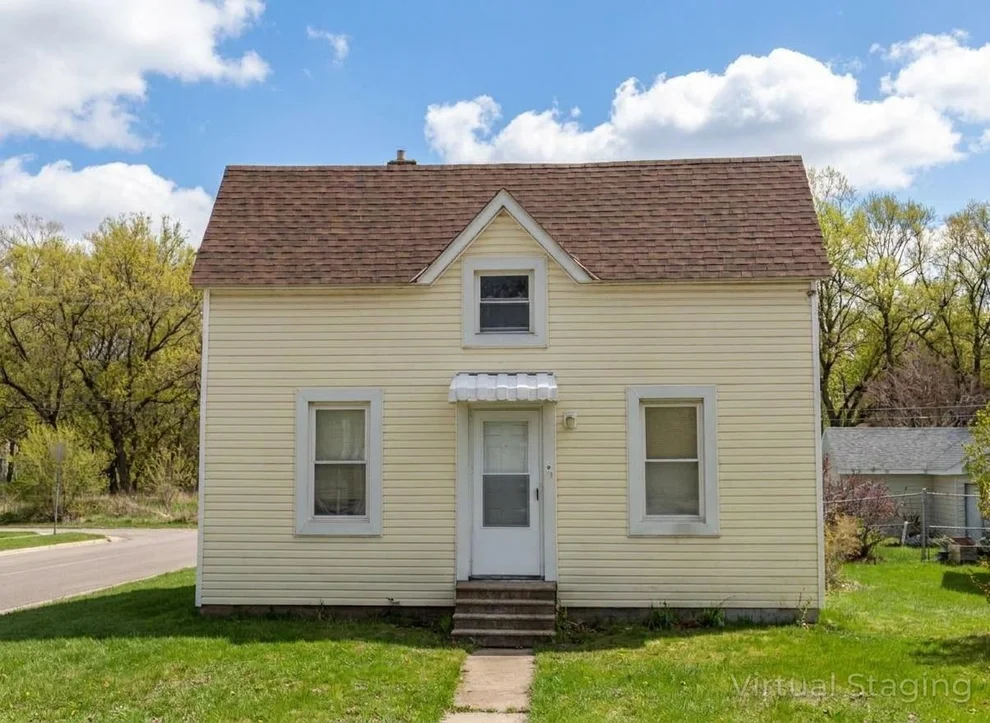 Unit for sale at 1641 Concord Street S, South Saint Paul, MN 55075