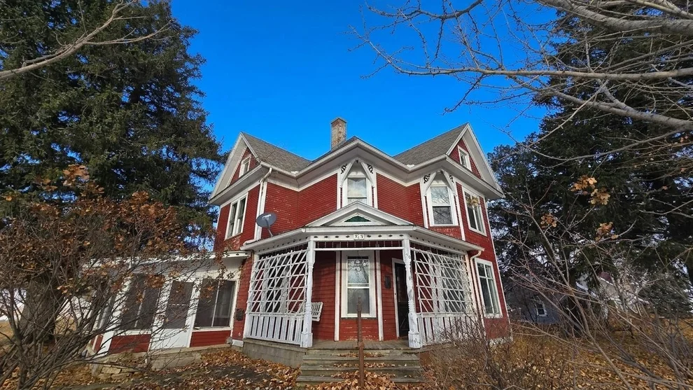 Unit for sale at 315 W Newburg Avenue, Mabel, MN 55954