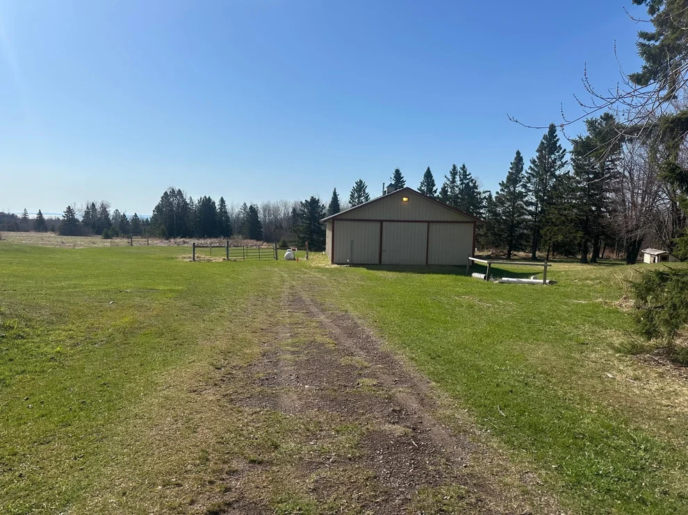 Unit for sale at 942 Old North Shore Road, Two Harbors, MN 55616