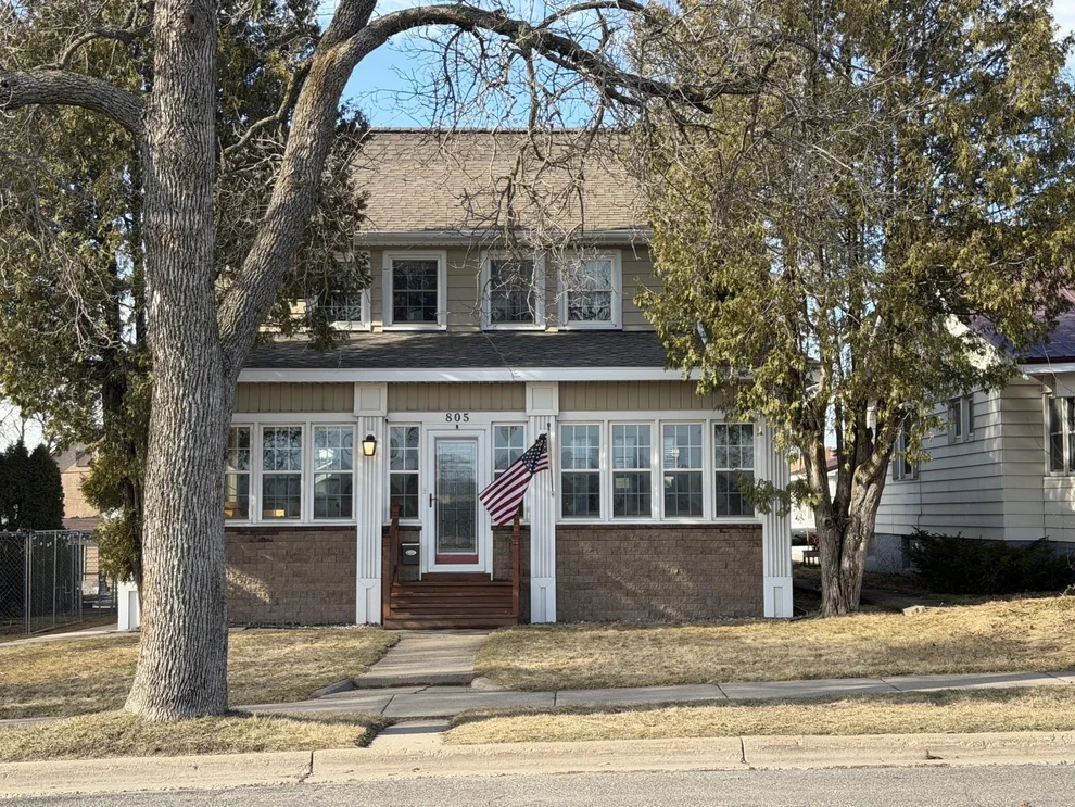 Unit for sale at 805 Harrison Street, Eveleth, MN 55734