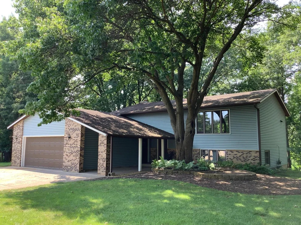 Unit for sale at 31522 Rum River Drive NE, Cambridge, MN 55008