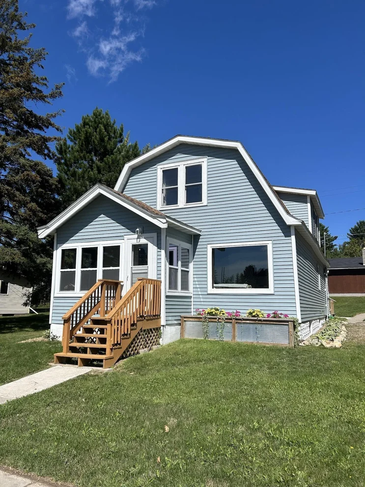 Unit for sale at 35 Jasper Street, Soudan, MN 55782